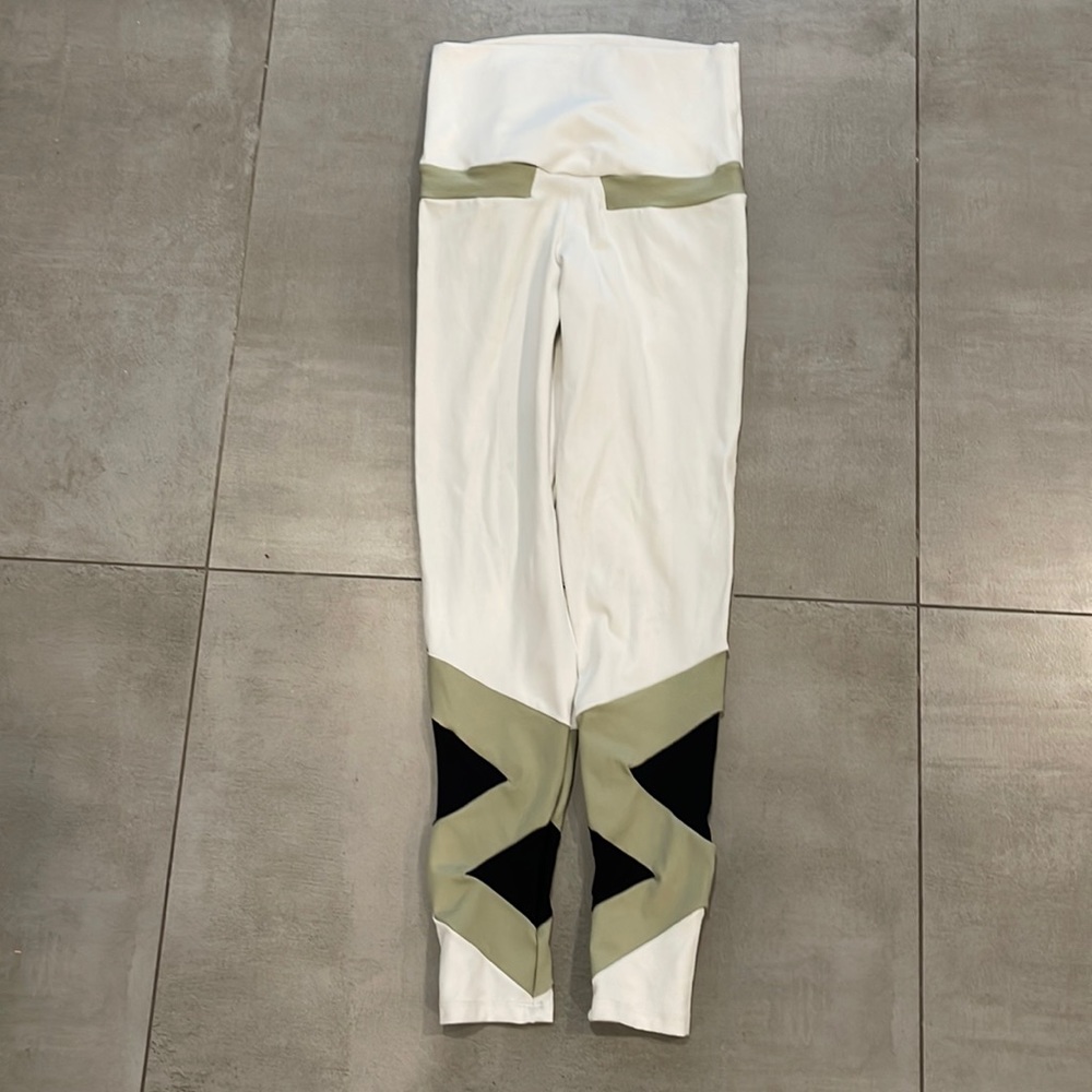 PORT DE BRAS Olivia leggings in White and Jute Green